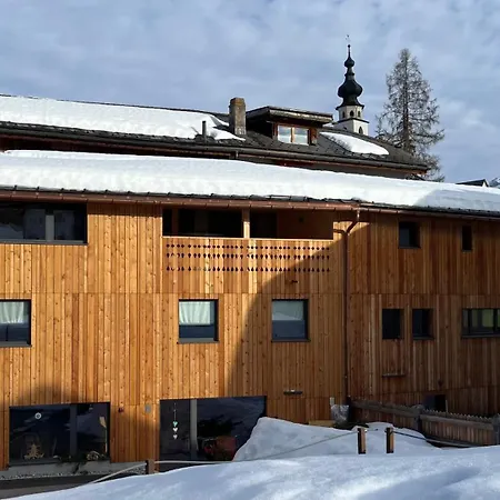 Appartement Modernes Design Bijoux In Im Unterengadin