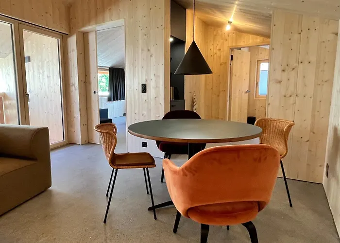 Modernes Design Bijoux In Im Unterengadin * Ftan