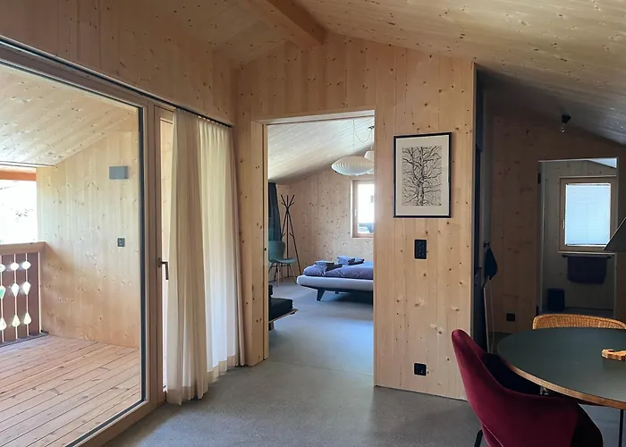 Modernes Design Bijoux In Im Unterengadin * Ftan